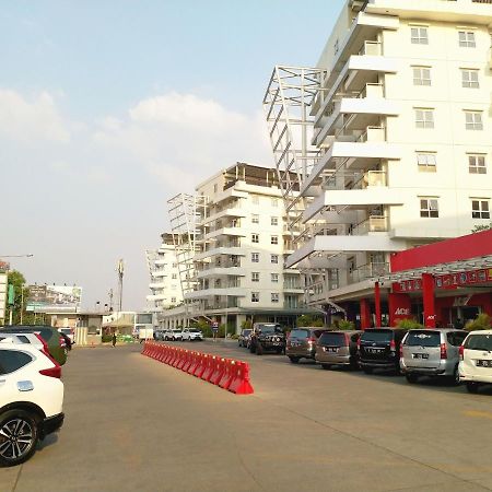 High Livin Apartment Pasteur Бандунг Экстерьер фото